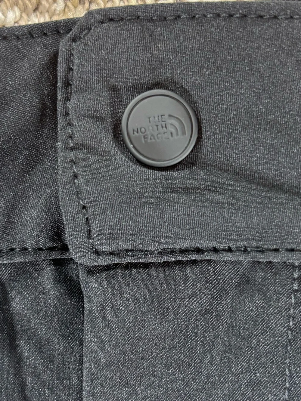 NWT The North Face Men’s Size 40/32 Black Regular Fit Paramount‎ Pants